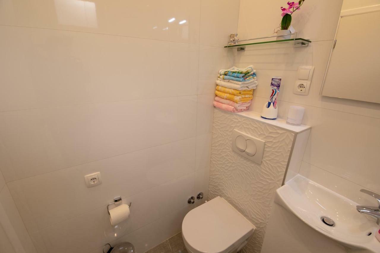 Apartmani Gojevic Vodice Exterior photo